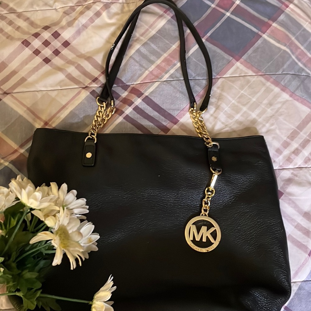 used michael kors medium tote bag